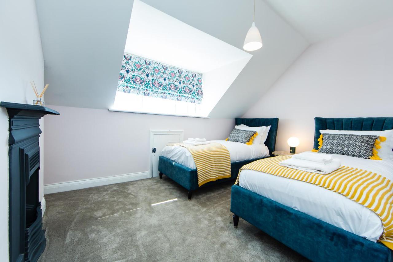Rounton Villa By Maison Parfaite - Hot Tub - Sea Views - Parking Robin Hood's Bay Kültér fotó