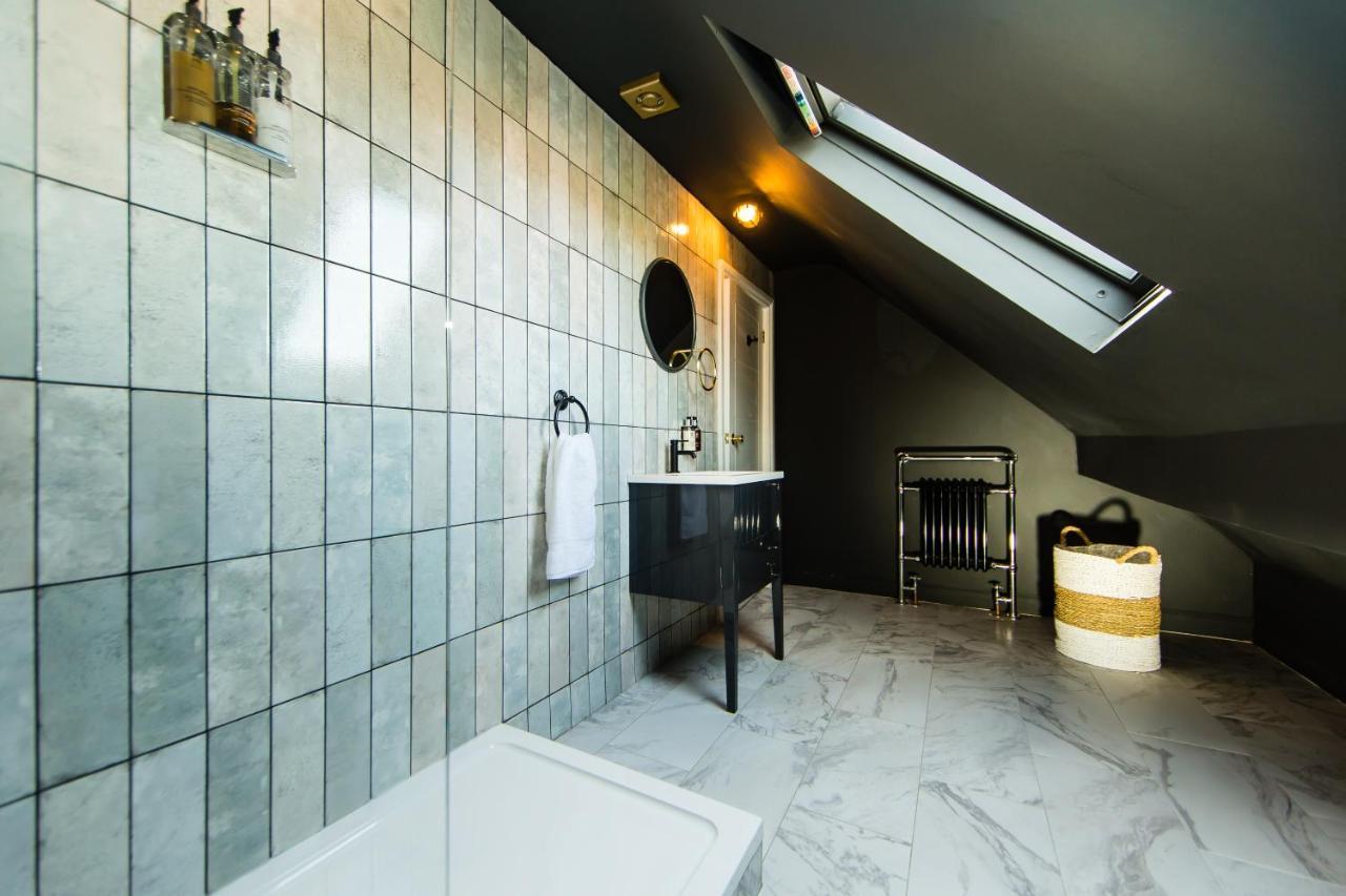 Rounton Villa By Maison Parfaite - Hot Tub - Sea Views - Parking Robin Hood's Bay Kültér fotó